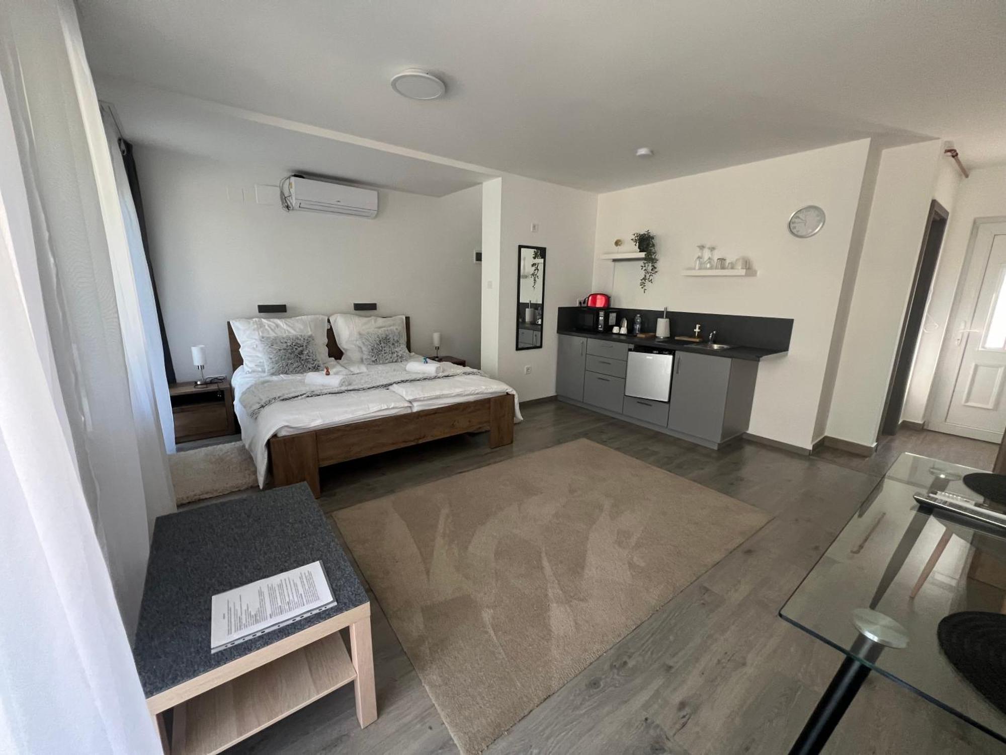 Sophia Apartman Goedoello Ngoại thất bức ảnh